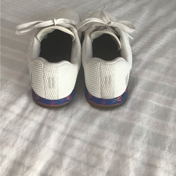 No Bull White Athletic Weight lifting Sneakers wide toe box Women’s size 6 - Picture 4 of 5